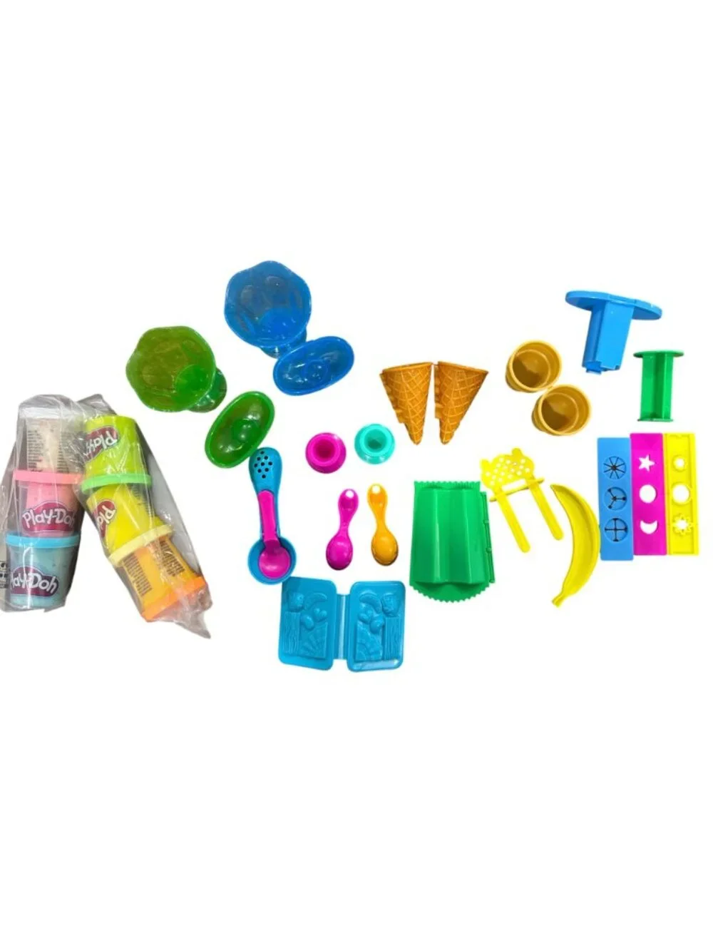 Play-Doh Ice Cream Party Playset With Tools & 6 Colors Ages 3+